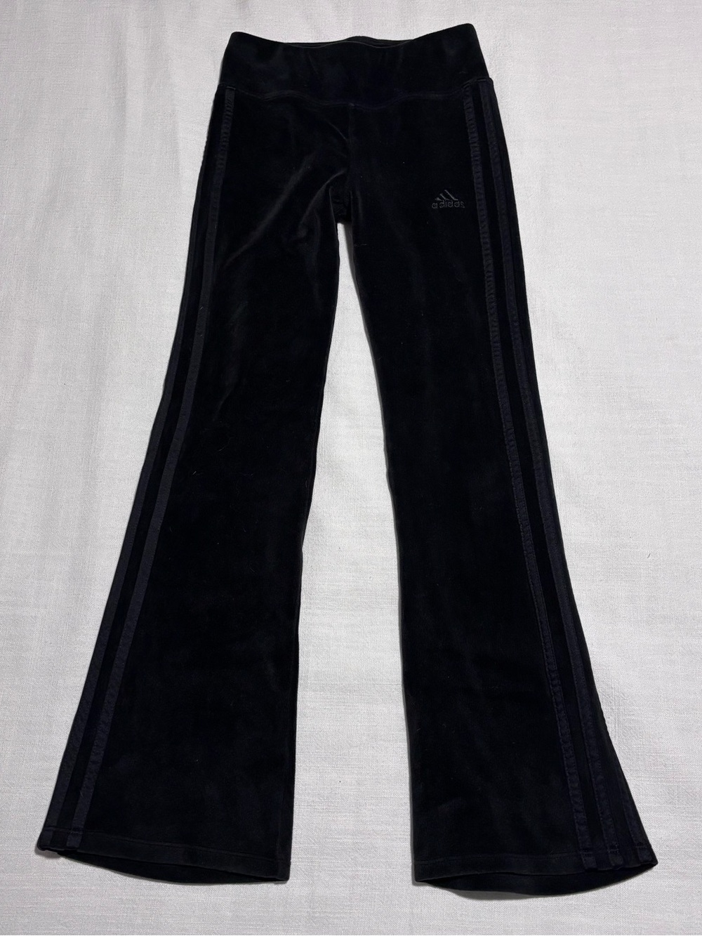 Girls Adidas Ribbed Velour Vented Flare Leg Pants | Black | Size Medium (10/12)